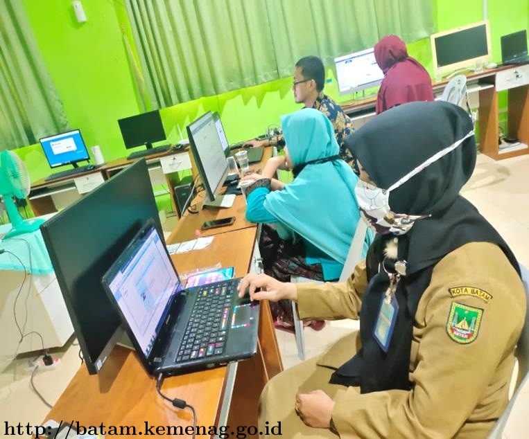 E-Learning Sebagai Solusi