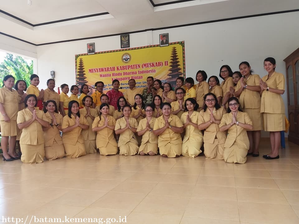 Penyelenggara Hindu Kemenag Batam Hadiri Muskab II WHDI Kabupaten Bintan dan HUT WHDI ke - 30