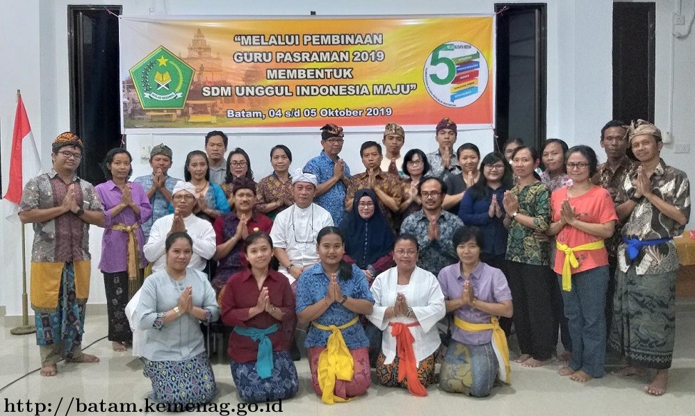 Buka Kegiatan Pembinaan Guru Pasraman 2019, Kasubag TU Sampaikan Beberapa Pesan
