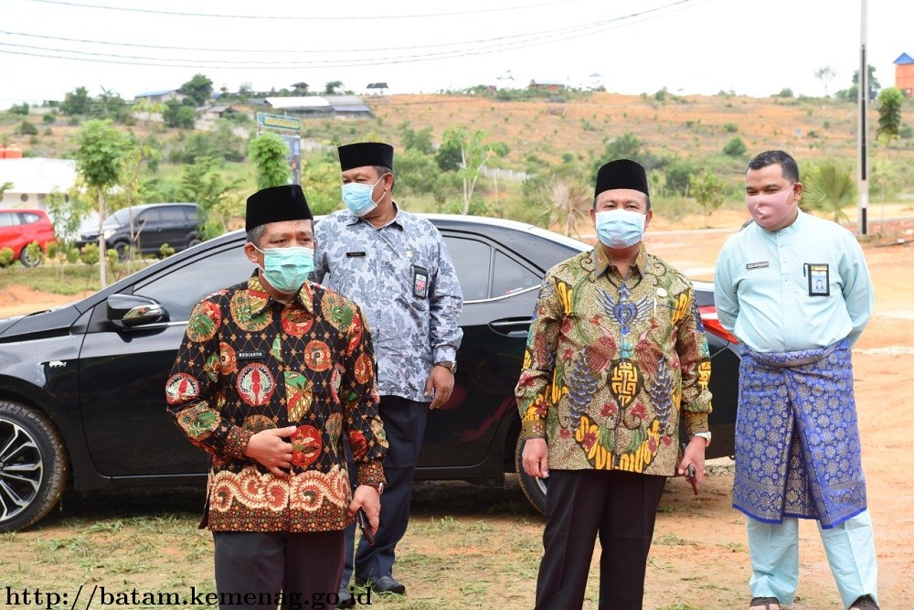 Sambut New Normal di Madrasah, Kakanwil Kemenag Kepri Kunjungi MAN IC Kota Batam