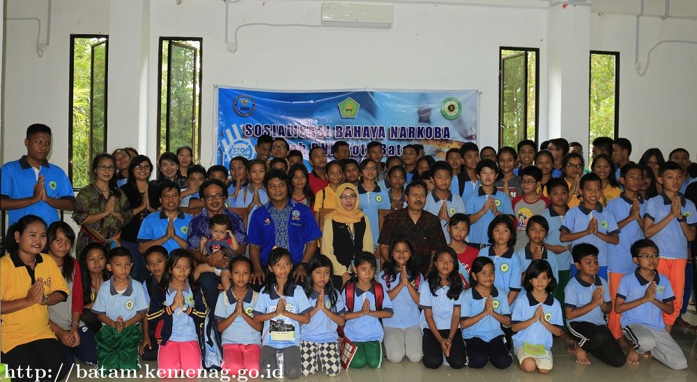 Bimas Hindu Gandeng BNN Gelar Sosialisasi Narkoba