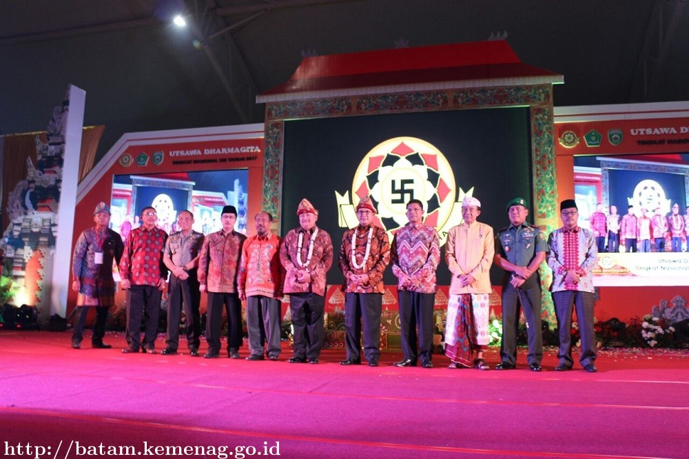 Dirjen Bimas Hindu Gelar Utsawa Dharma Gita Tingkat Nasional XIII di Palembang