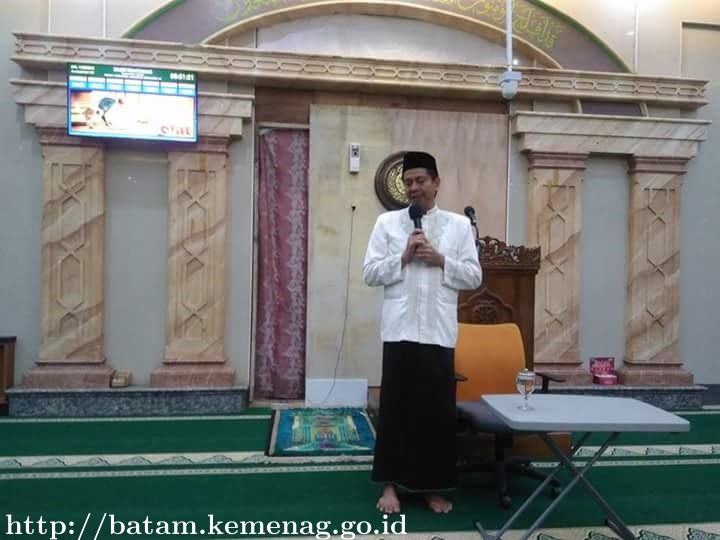 Bekali Diri, Keluarga Dengan Ilmu Agama