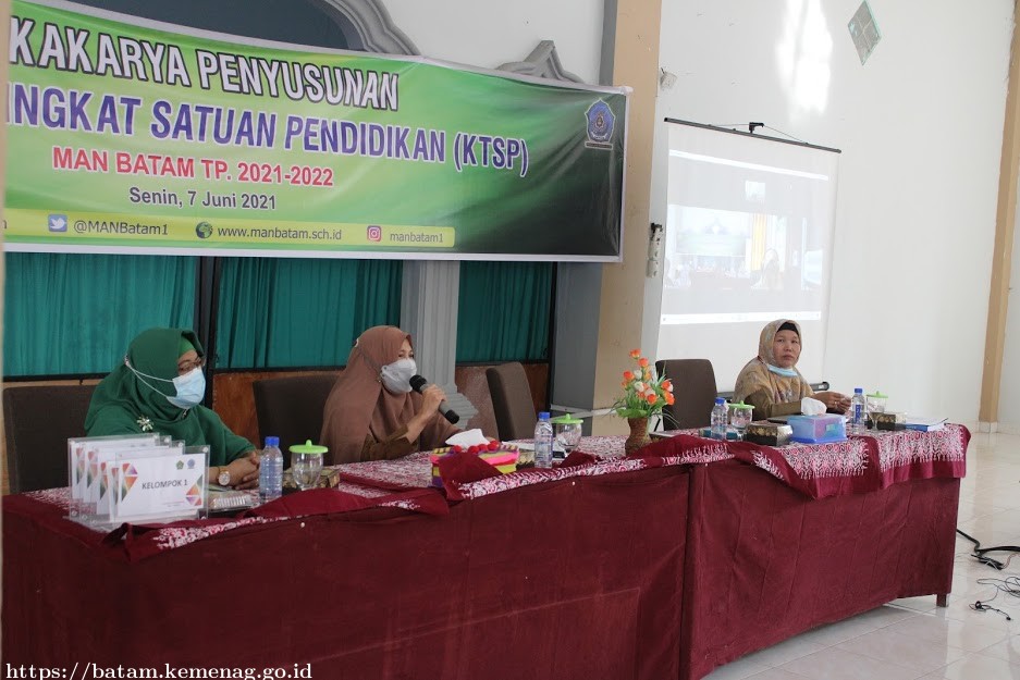 MAN Batam Selenggarakan Lokakarya Penyusunan KTSP TP. 2021-2022
