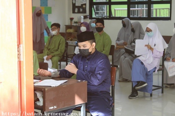 MAN Batam Sukses Laksanakan Vaksinasi Dosis Kedua