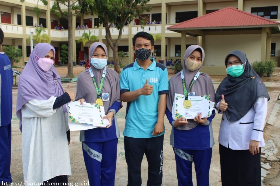 MAN Batam Ukir Prestasi dalam Olimpiade Sains Pelajar