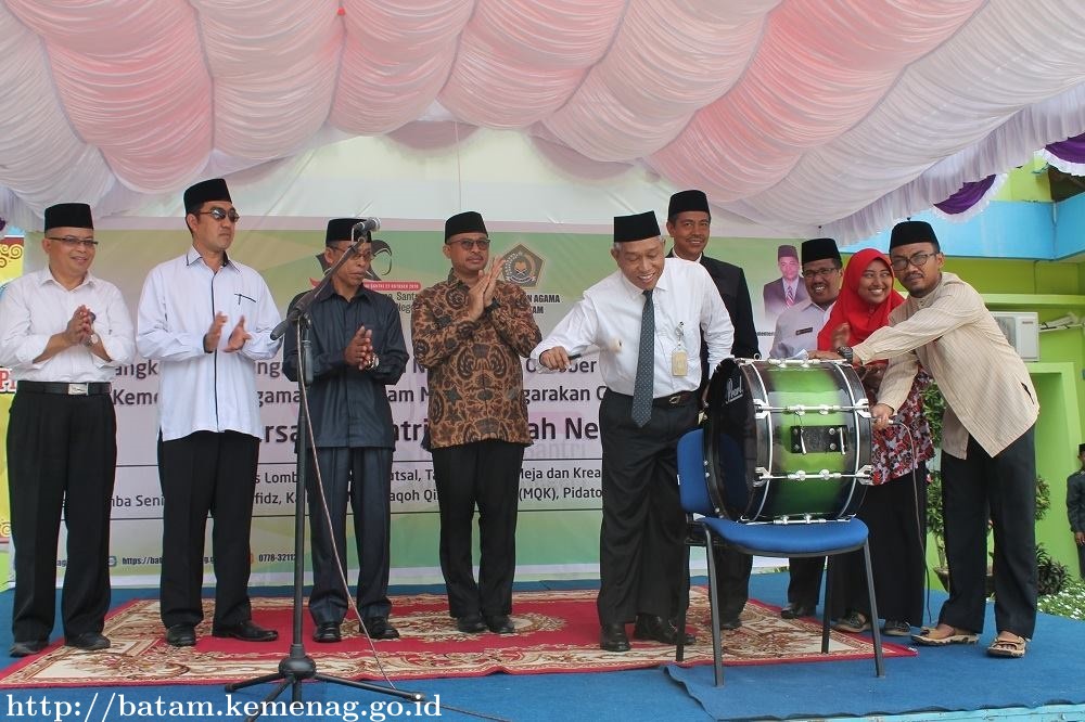 Walikota Batam Buka Perlombaan Gebyar Hari Santri